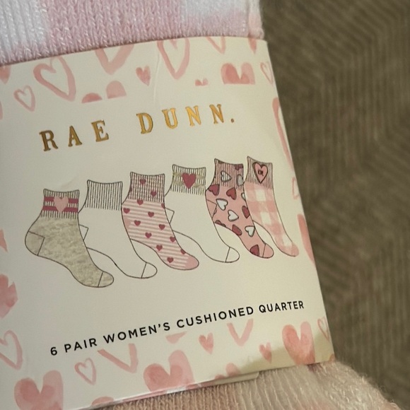 NWT Rae Dunn 6 Pair WMN’s Cushion Quarter Socks Valentine’s Day - Picture 7 of 11